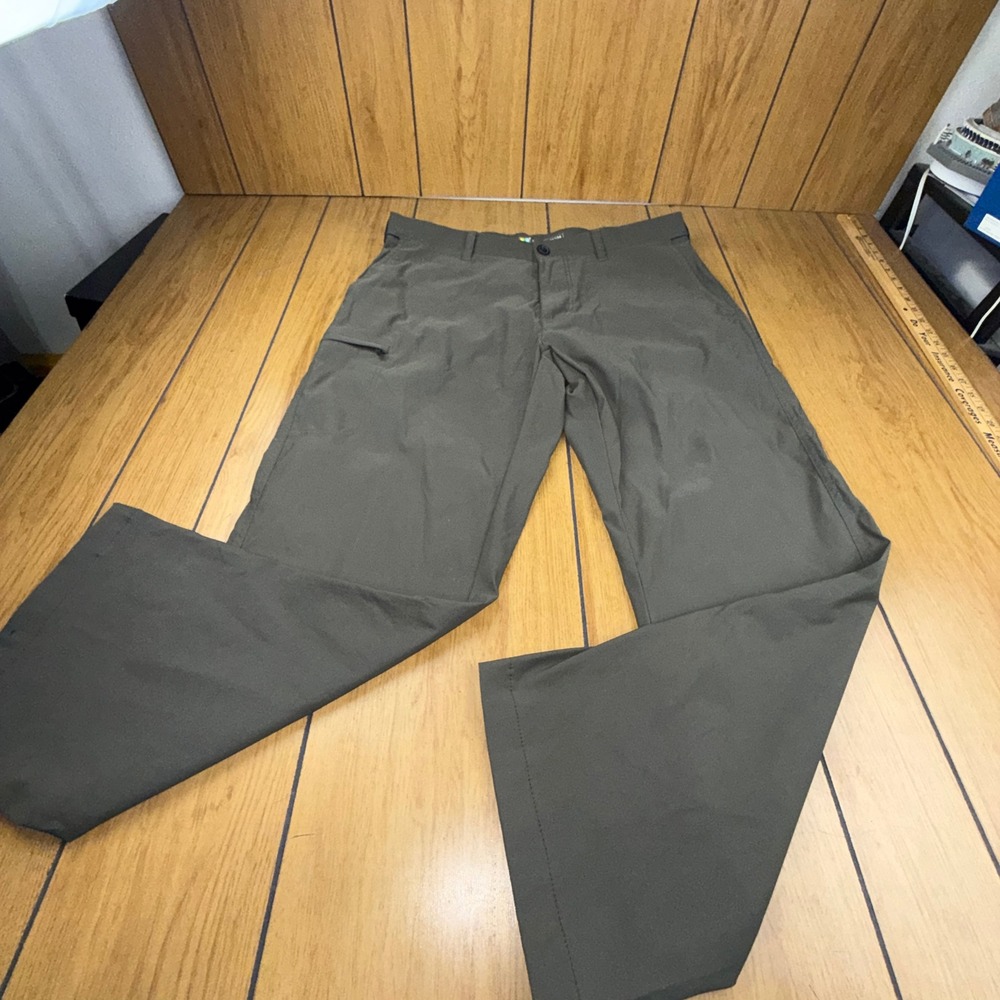 Unionbay UB Tech Mens Olive Green Classic Fit Travel Hiking Pants 36x30 YB71371